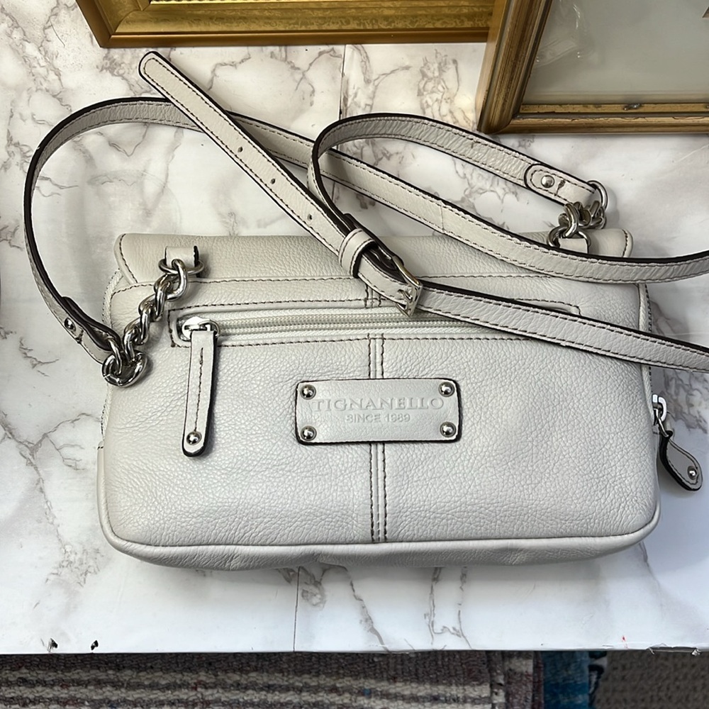 Tignanello Leather Crossbody Grey Zip Top Graphic Satin Lining Vintage SO CUTE